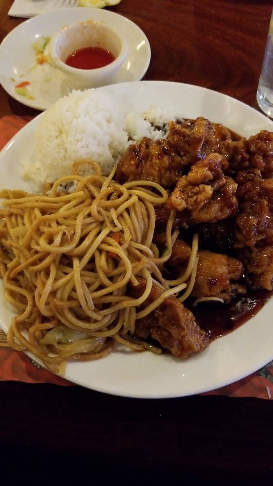 AJK Chinese Cuisine | restaurant | 1535 N Dysart Rd A3, Avondale, AZ 85392, USA | 6239359180 OR +1 623-935-9180