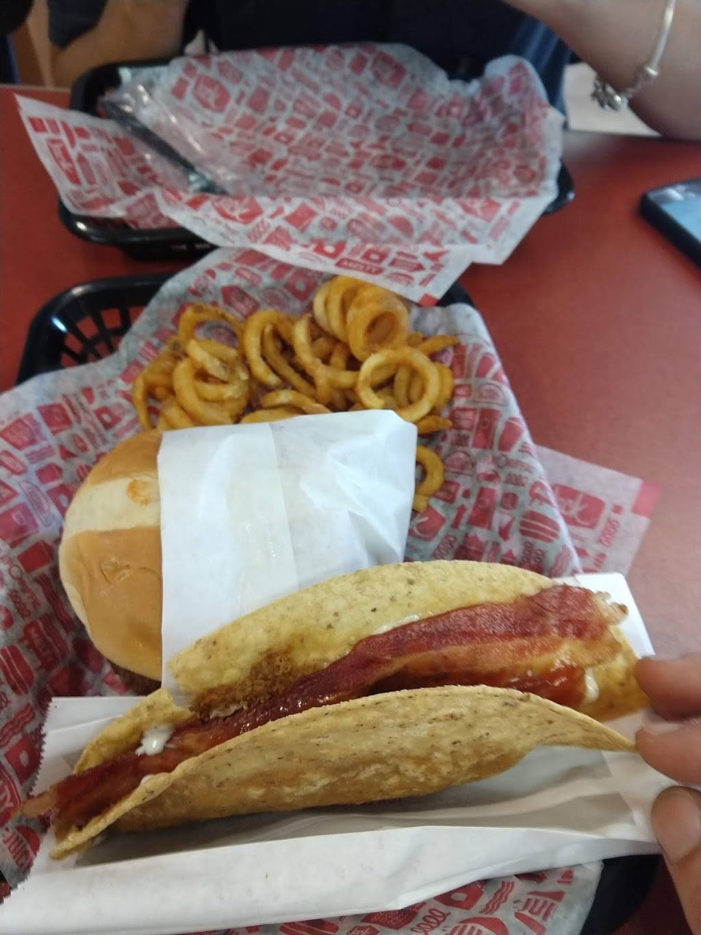 Jack in the Box | restaurant | 15399 E Mississippi Ave, Aurora, CO 80017, USA | 3037450247 OR +1 303-745-0247