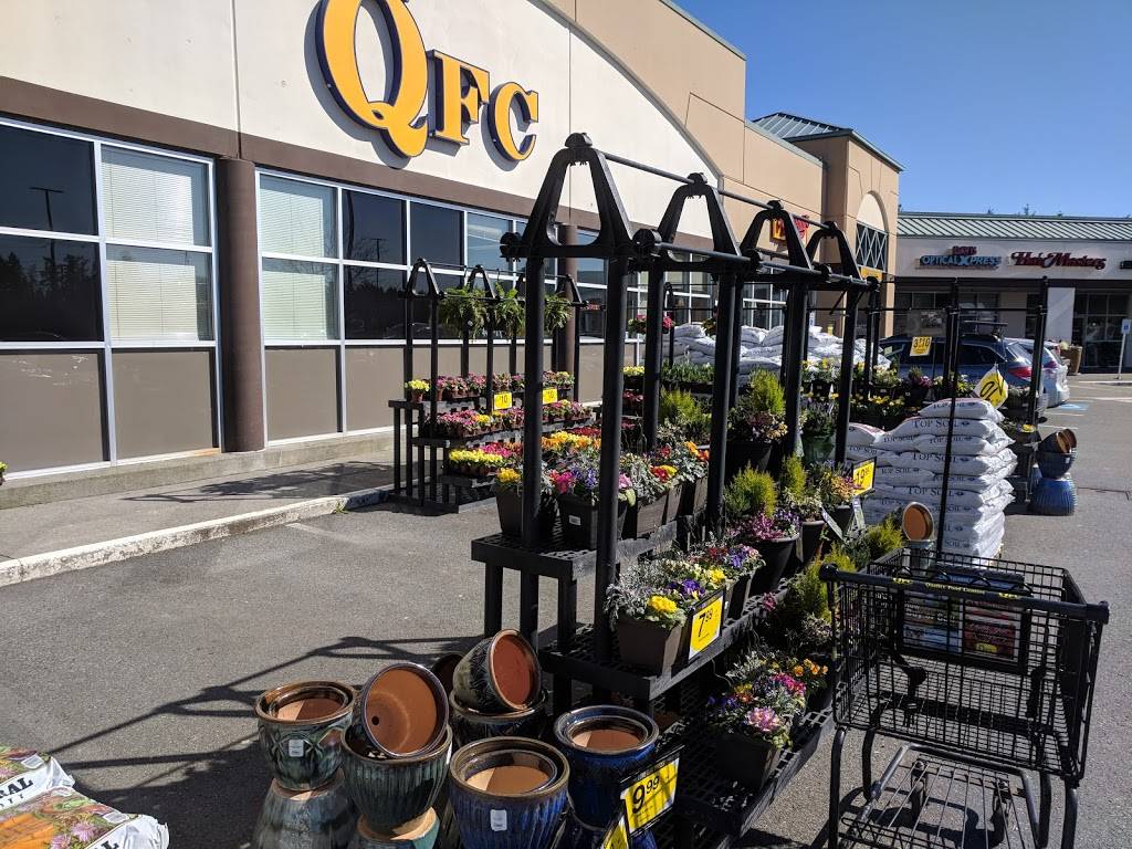 Pine Lake Village | shopping mall | 2902 228th Ave SE, Sammamish, WA 98075, USA | 5036034700 OR +1 503-603-4700