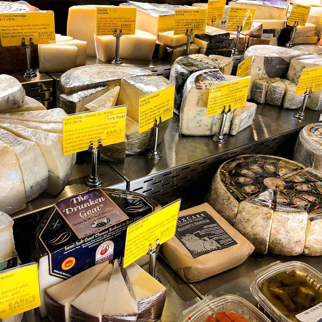 Earls Grocery | meal takeaway | 1609 Elizabeth Ave, Charlotte, NC 28204, USA | 7043332757 OR +1 704-333-2757