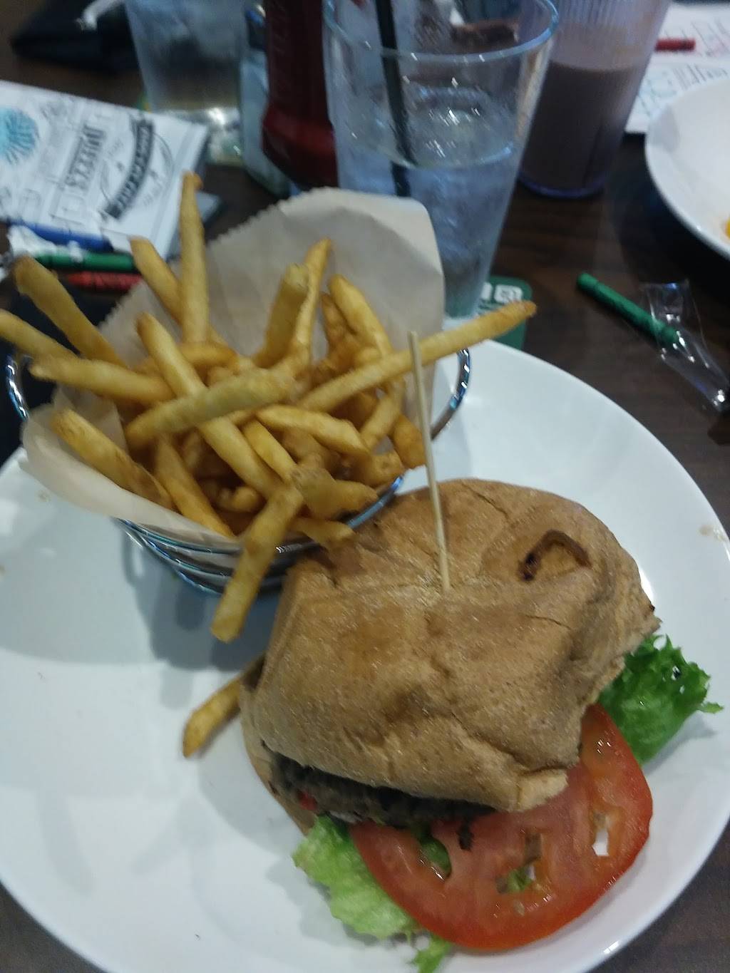 Duffys Sports Grill | restaurant | 20465 South State Rd, Boca Raton, FL 33498, USA | 5615013888 OR +1 561-501-3888