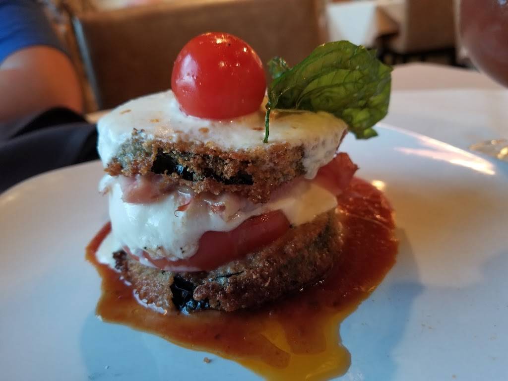 Casa Calabria | restaurant | Inside Ocean Manor Beach Resort, 4040 Galt Ocean Dr L15, Fort Lauderdale, FL 33308, USA | 9549822191 OR +1 954-982-2191