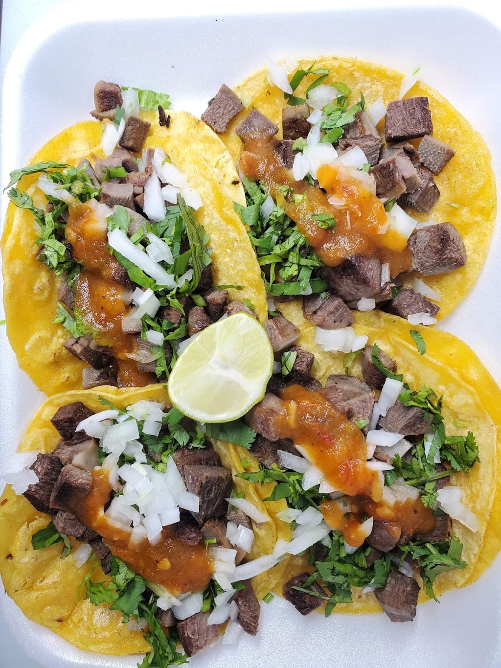 Tacos 105 | restaurant | 1155 E Davis St, Conroe, TX 77301, USA | 9363209088 OR +1 936-320-9088