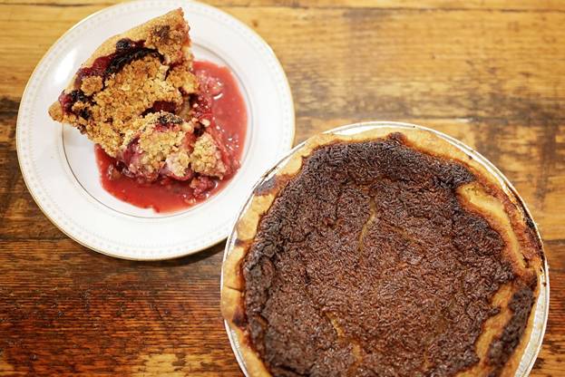 Krewe Restaurant | restaurant | 24 College Ave N, St Joseph, MN 56374, USA | 3205570083 OR +1 320-557-0083