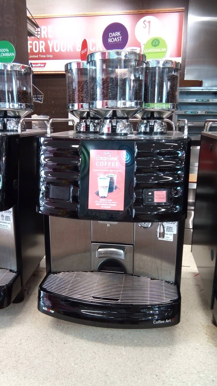 RaceTrac | bakery | 19100 NW 2nd Ave, Miami Gardens, FL 33169, USA | 3057700627 OR +1 305-770-0627