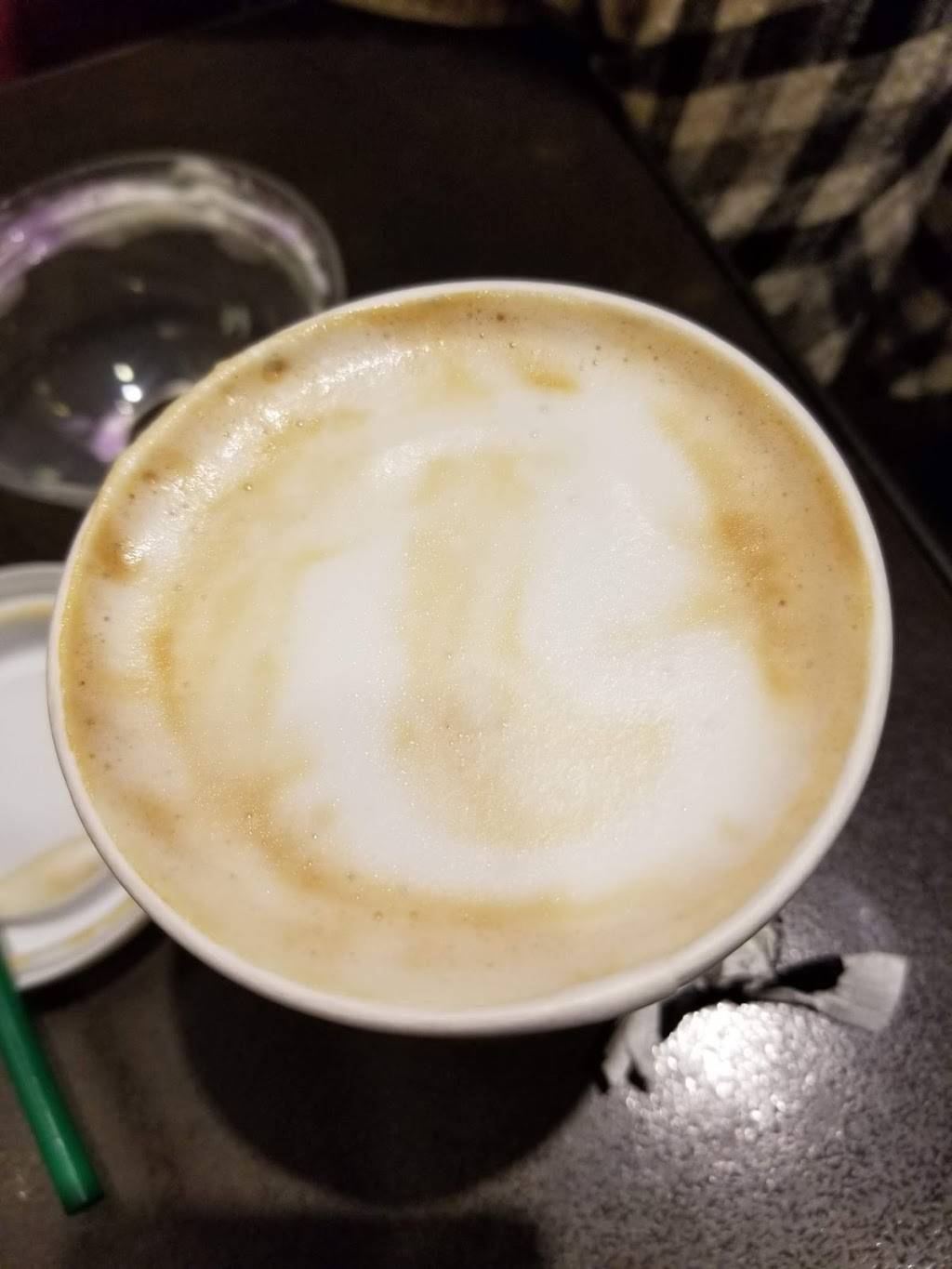 Cold Stone Creamery | bakery | 205 Maple Ave E, Vienna, VA 22180, USA | 7032811940 OR +1 703-281-1940