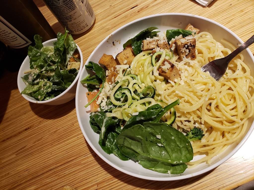 Noodles and Company | restaurant | 6825 Mesa Ridge Pkwy, Fountain, CO 80817, USA | 7193823287 OR +1 719-382-3287