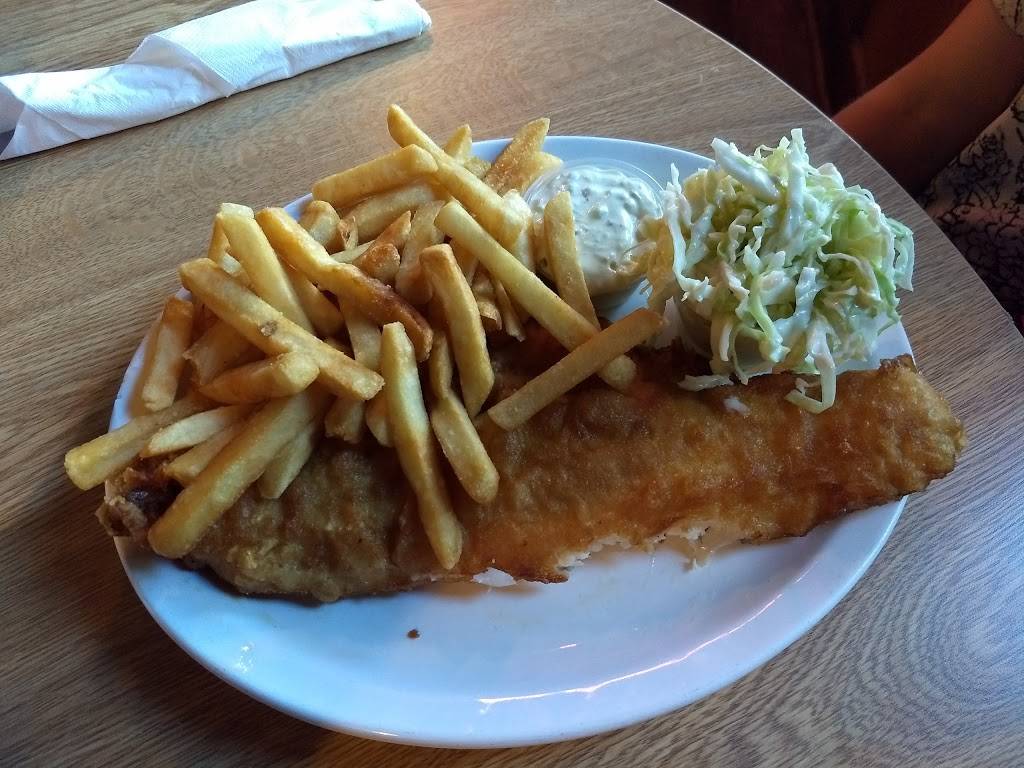 The Landing Bar & Grille | restaurant | 30 Fairport Village Landing, Fairport, NY 14450, USA | 5854257490 OR +1 585-425-7490