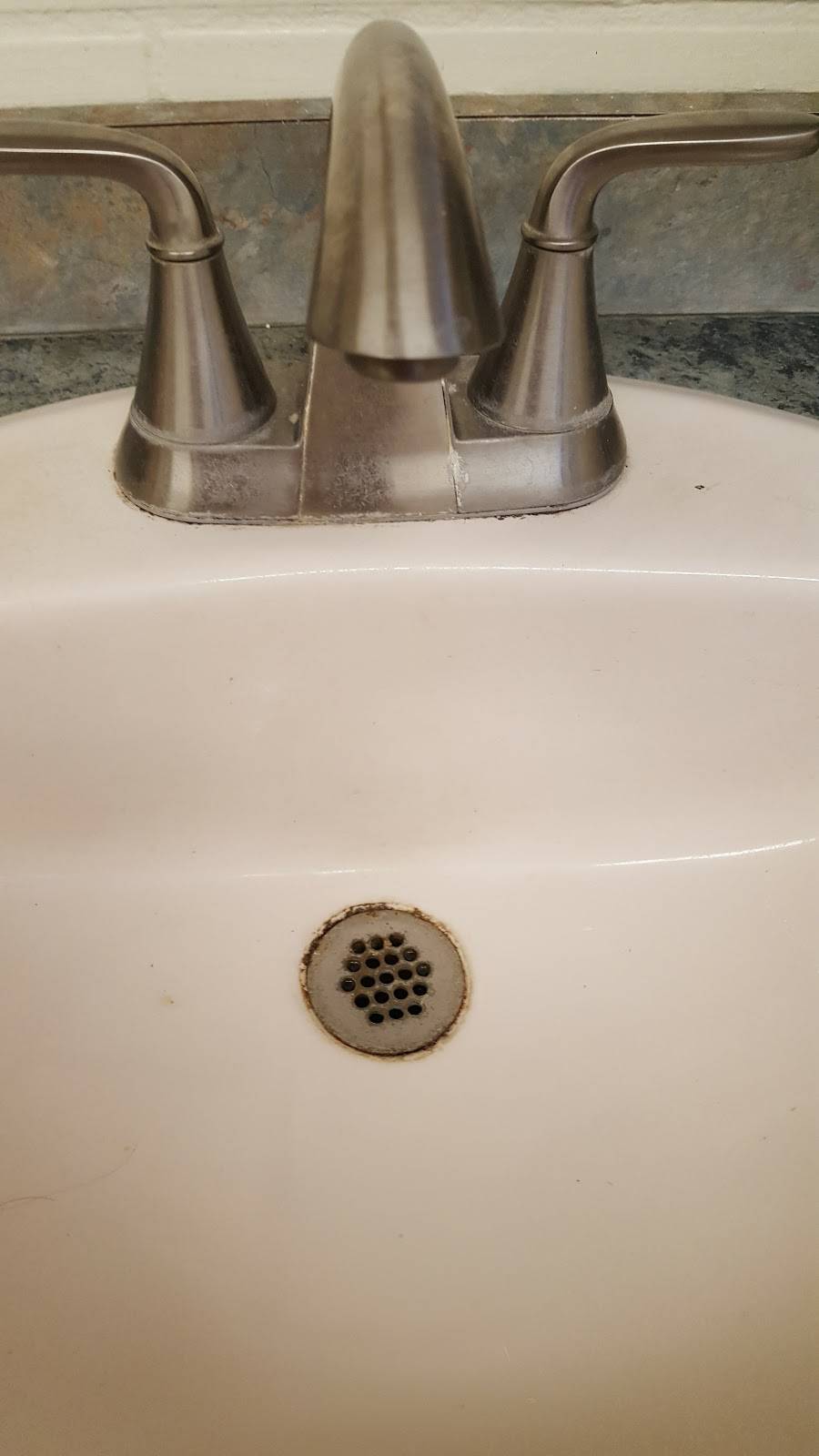 Subway | restaurant | 2100 Harrington Memorial Pkwy Bldg. #501, Mansfield Lahm Regional Airport, Mansfield, OH 44903, USA | 4195240700 OR +1 419-524-0700