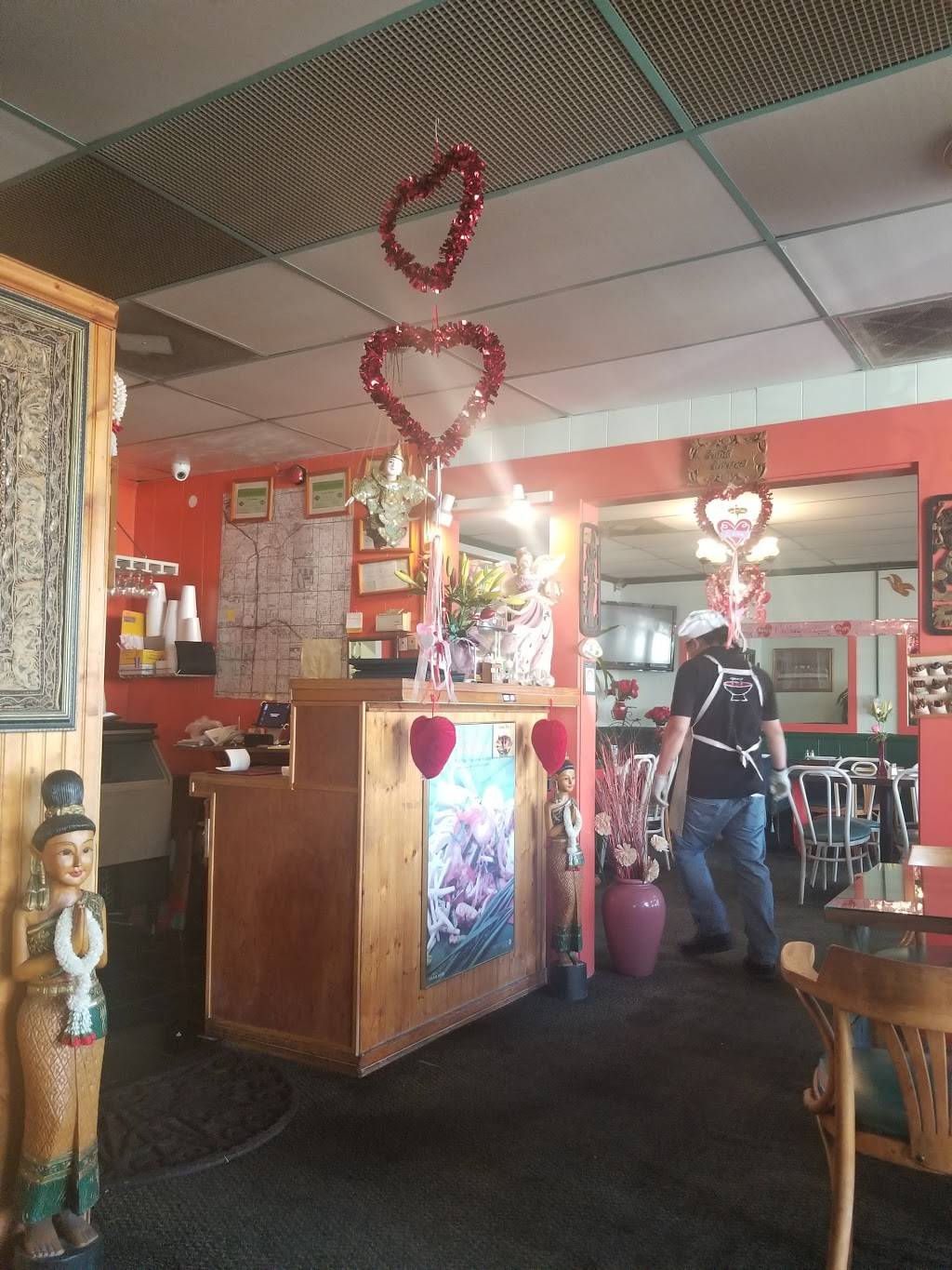 Thai Plate Restaurant | restaurant | 1509, 10311 Hawthorne Blvd, Inglewood, CA 90304, USA | 3104120111 OR +1 310-412-0111