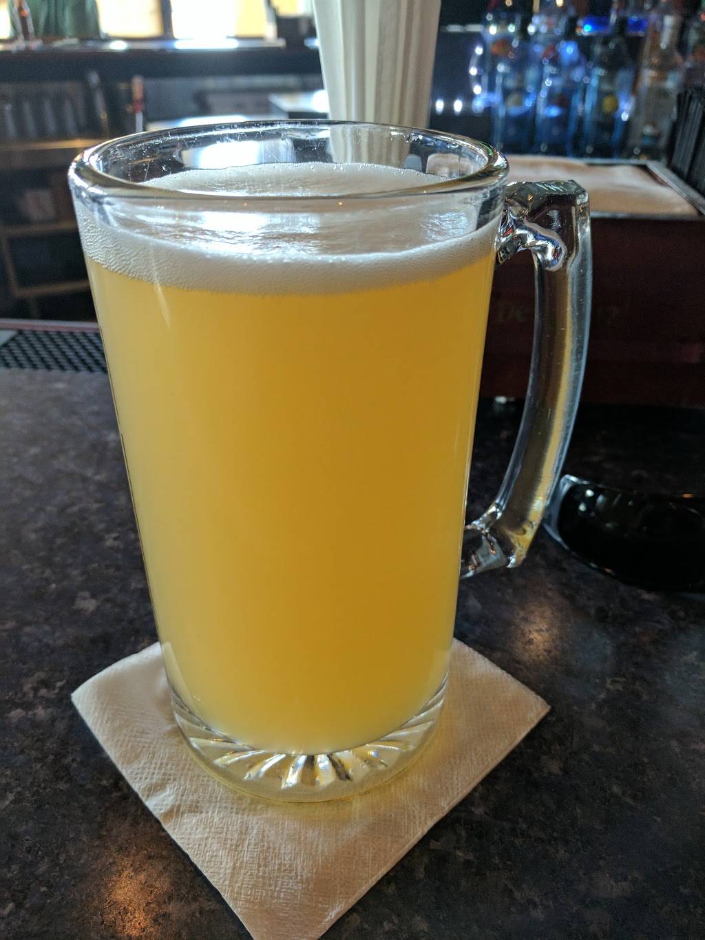 Rock-A-Fellas Sports Grille | restaurant | 111 Mulone Dr, Sarver, PA 16055, USA | 7242953999 OR +1 724-295-3999