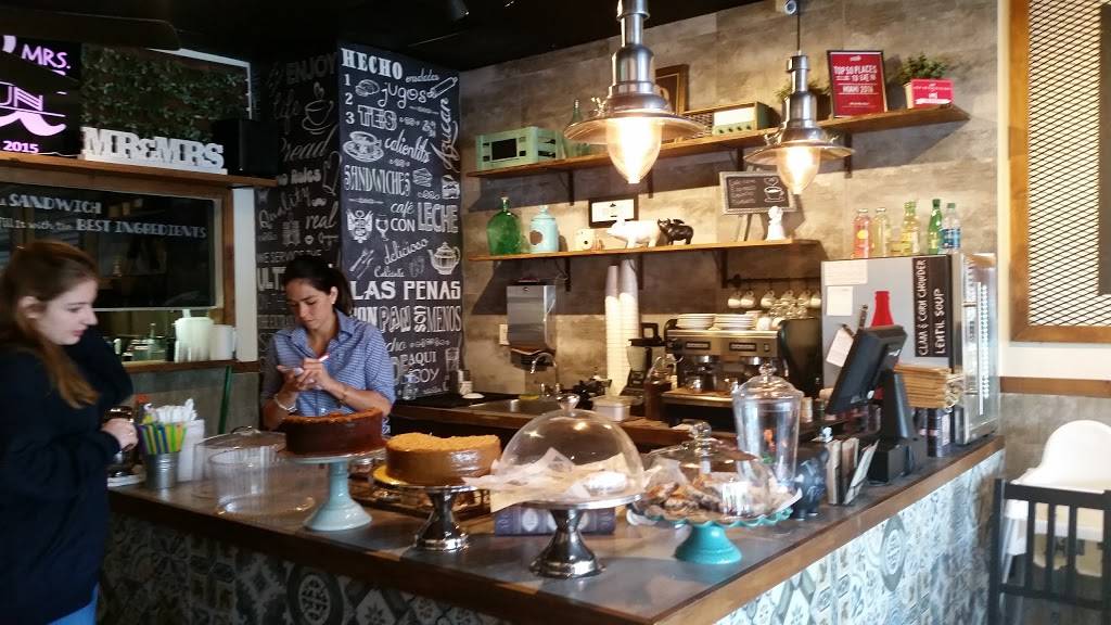 Mr. & Mrs.Bun | restaurant | 15572 Sunset Dr, Miami, FL 33193, USA | 7867176244 OR +1 786-717-6244