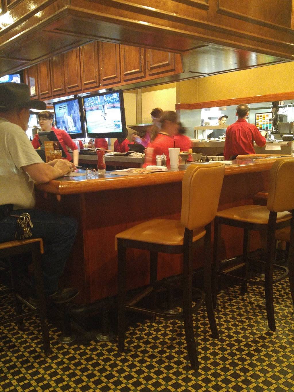 Ruby Tuesday | restaurant | 865 W Craig Rd, North Las Vegas, NV 89032, USA | 7022565449 OR +1 702-256-5449