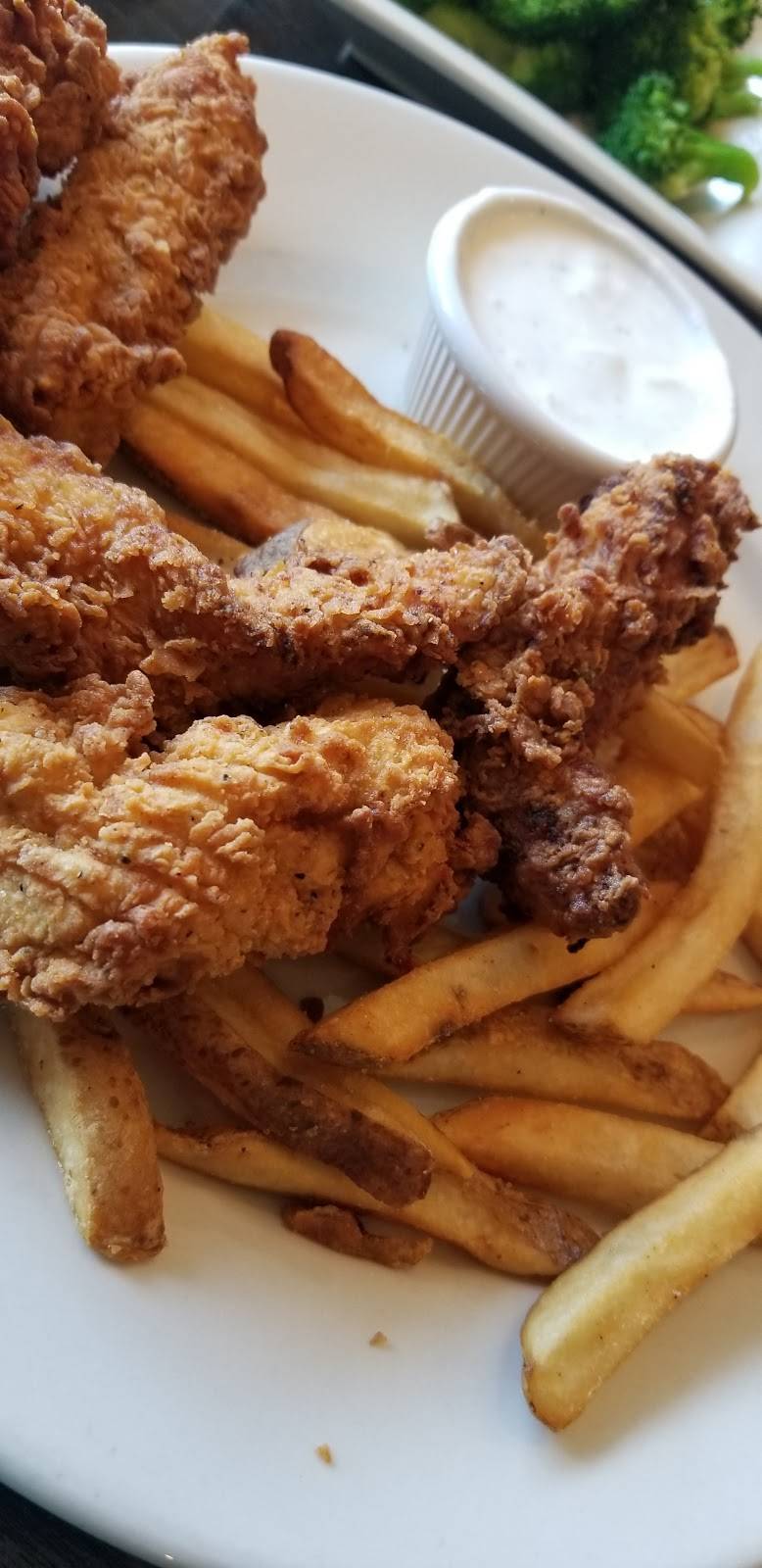 OCharley’s Restaurant & Bar | restaurant | 110 Coley Davis Rd, Nashville, TN 37221, USA | 6156624026 OR +1 615-662-4026