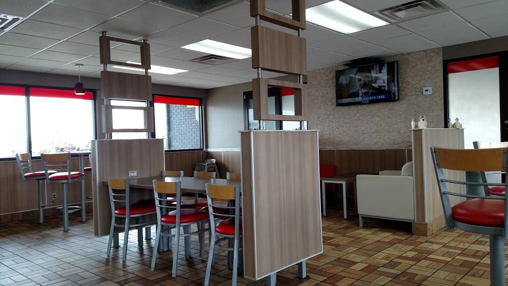 Burger King | restaurant | 490 N Main St, Frankenmuth, MI 48734, USA | 9892668234 OR +1 989-266-8234