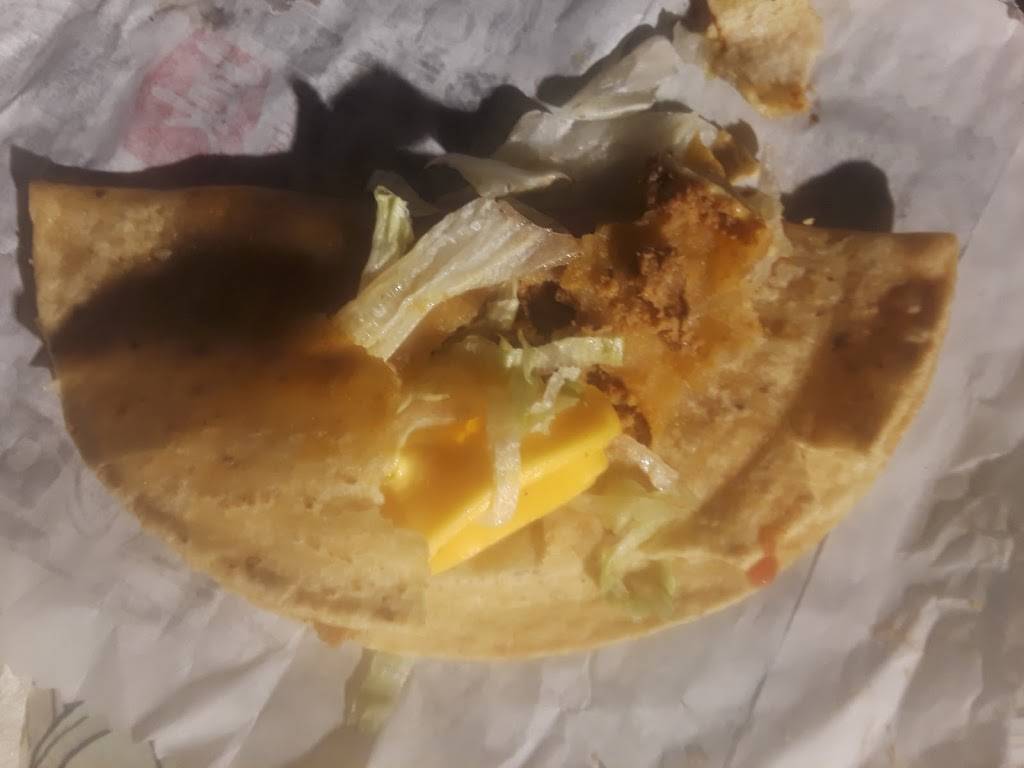 Jack in the Box | restaurant | 2701 East Cesar E Chavez Avenue, Los Angeles, CA 90033, USA | 3232681589 OR +1 323-268-1589