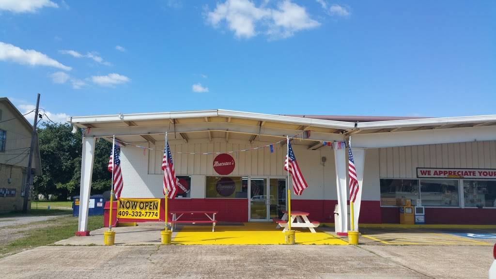 Monceauxs Take Out on Main | restaurant | 3945 Main Ave, Groves, TX 77619, USA | 4093327774 OR +1 409-332-7774