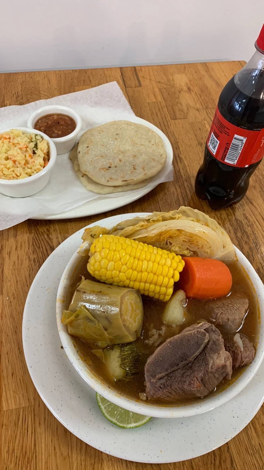 Delícias La Princesa Restaurante Y Pasteleria | restaurant | 575 W Pike St #7, Lawrenceville, GA 30046, USA | 4702941583 OR +1 470-294-1583