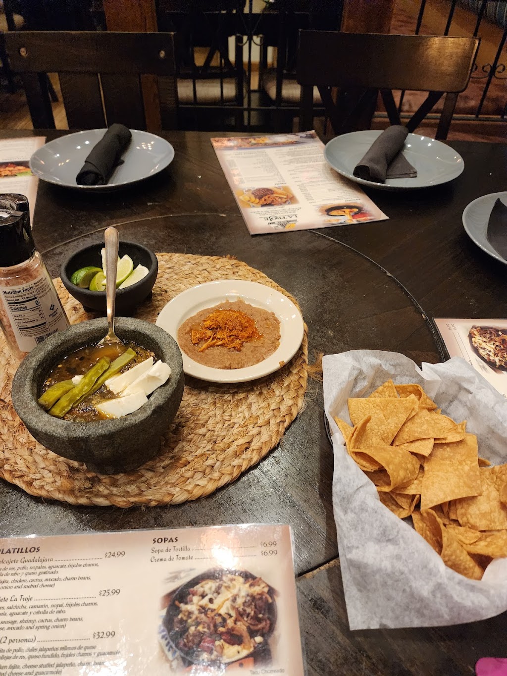 La Troje Bar and Grill | restaurant | 3001 Pablo Kisel Blvd suite b, Brownsville, TX 78526, USA | 9565450266 OR +1 956-545-0266