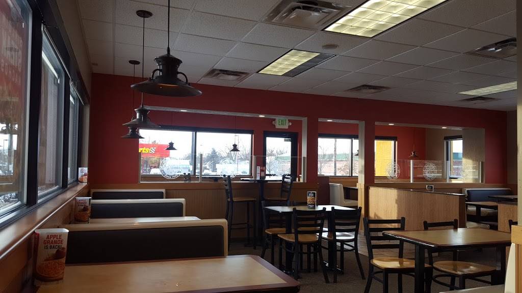 Taco Johns | restaurant | 308 W Oakland Ave, Austin, MN 55912, USA | 5074333870 OR +1 507-433-3870