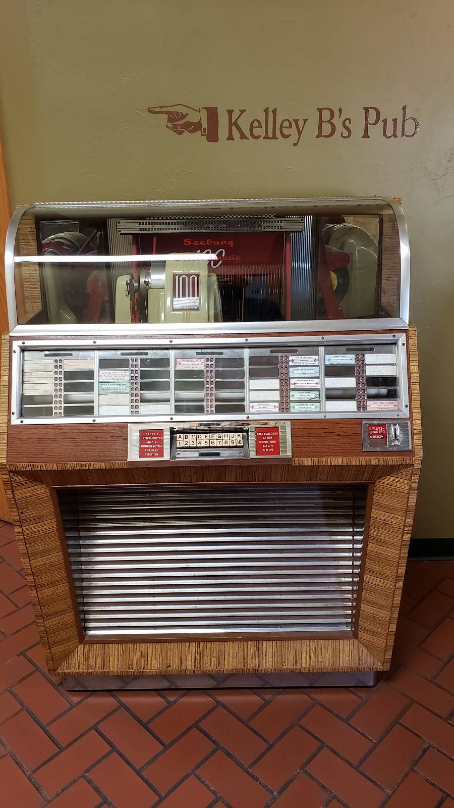 de Grand Family Restaurant | restaurant | 623 Depere Rd, Denmark, WI 54208, USA | 9208638148 OR +1 920-863-8148