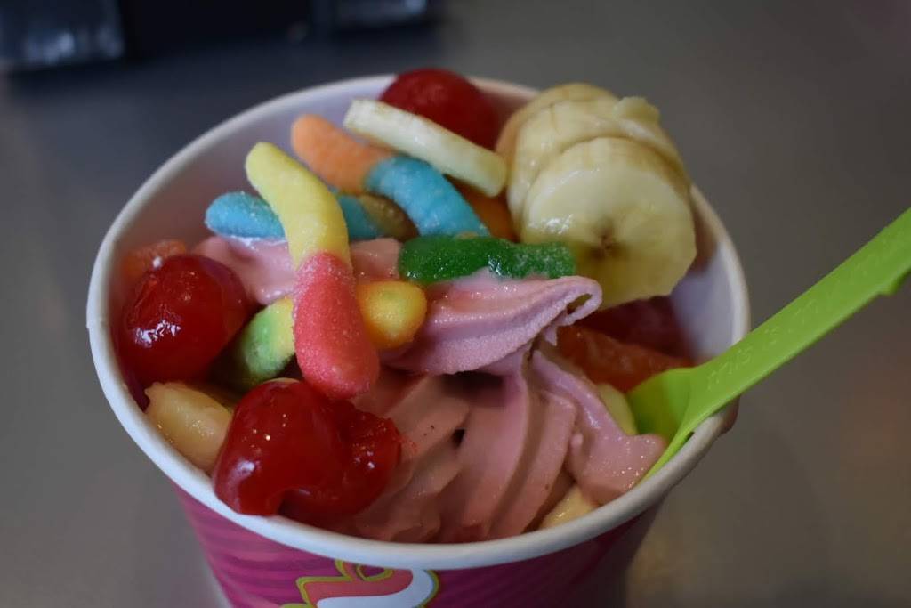 Menchies Frozen Yogurt | bakery | 19171 SE Mill Plain Blvd #107, Vancouver, WA 98683, USA | 3605974055 OR +1 360-597-4055