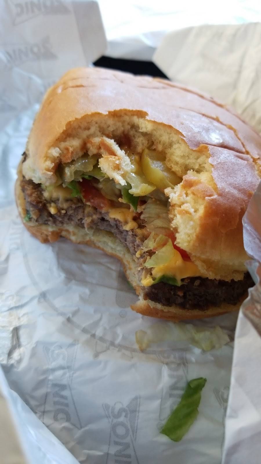 Sonic Drive-In | restaurant | 618 W Southern Ave, Mesa, AZ 85210, USA | 4806495651 OR +1 480-649-5651