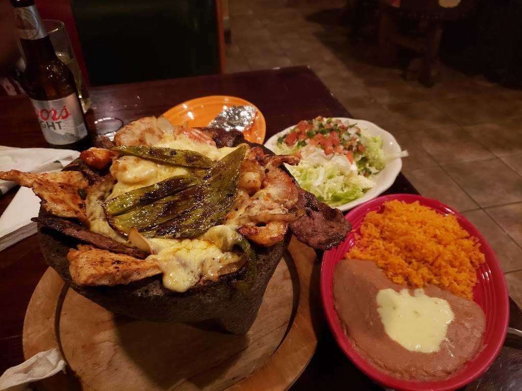 La Nopalera Restaurant | restaurant | 1220 Ribaut Rd, Beaufort, SC 29902, USA | 8435214882 OR +1 843-521-4882