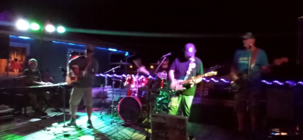 No Wake Cafe | restaurant | 18 Mutton Creek Loop, Greenfield, MO 65661, USA | 4179954410 OR +1 417-995-4410