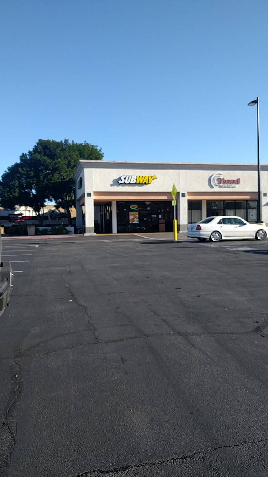 Subway Restaurants | restaurant | 3713 E South St, Long Beach, CA 90805, USA | 5626342469 OR +1 562-634-2469