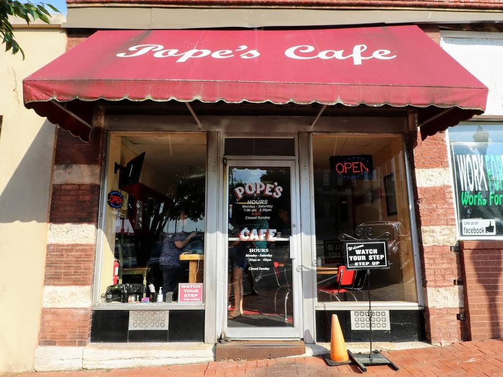 Popes Cafe | cafe | 120 Public Square E, Shelbyville, TN 37160, USA | 9316844100 OR +1 931-684-4100