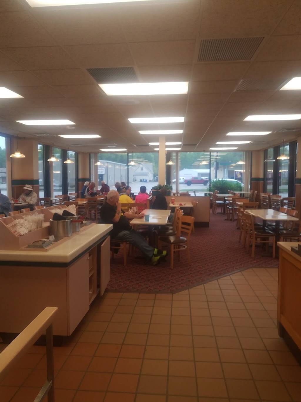 Wendys | restaurant | 1017 S Federal Ave, Mason City, IA 50401, USA | 6414238037 OR +1 641-423-8037
