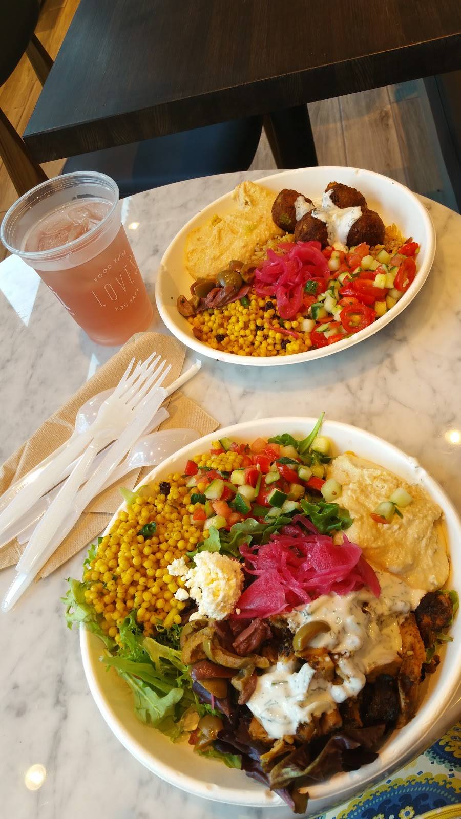 Roti Modern Mediterranean | restaurant | 1211 S Fern St, Arlington, VA 22202, USA | 5712221014 OR +1 571-222-1014