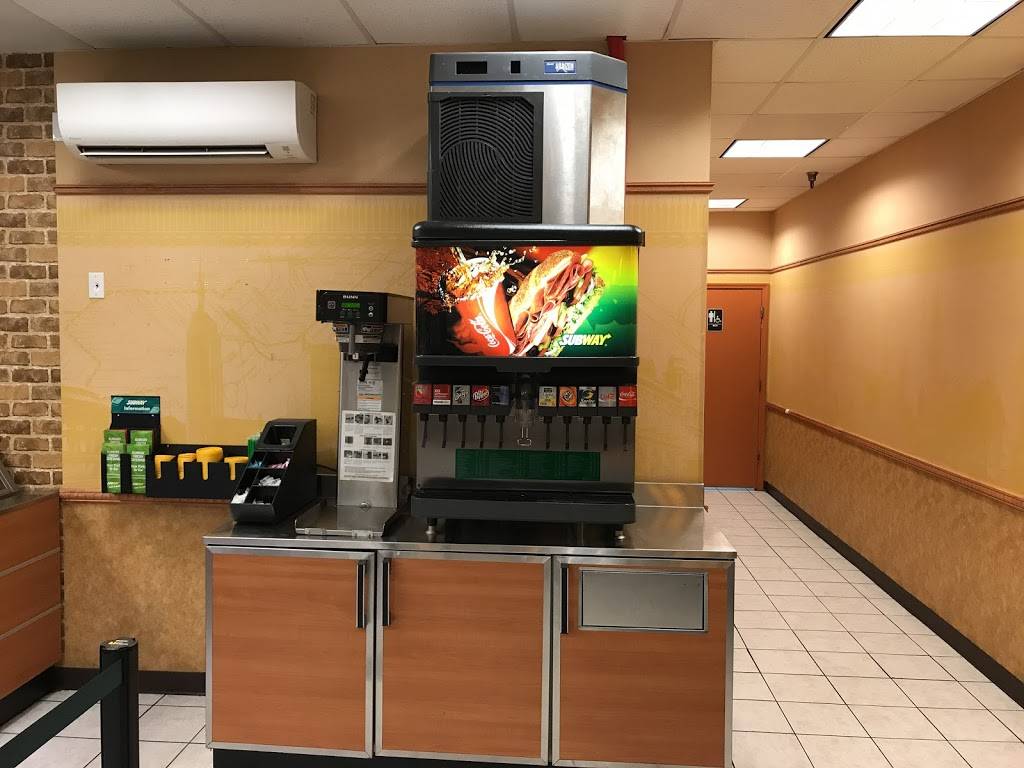 Subway Restaurants | restaurant | 1900 Tamiami Trail Unit 116, Port Charlotte, FL 33948, USA | 9416273800 OR +1 941-627-3800