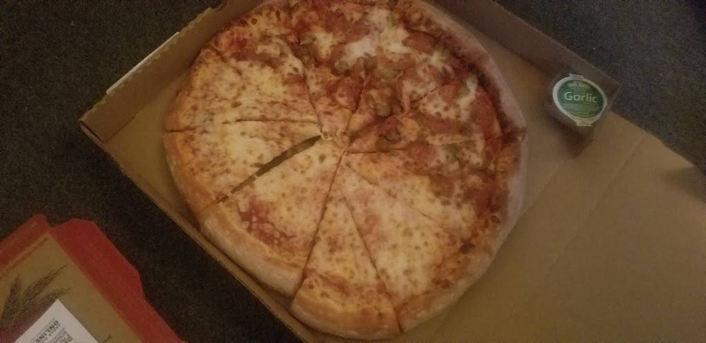 Papa Johns Pizza | restaurant | 135 W Elk Ave, Elizabethton, TN 37643, USA | 4235470700 OR +1 423-547-0700