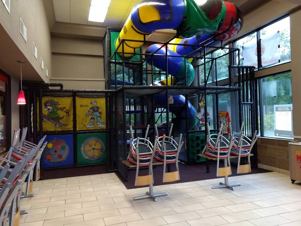 Burger King | restaurant | 7640 Linton Hall Rd, Gainesville, VA 20155, USA | 7037538777 OR +1 703-753-8777