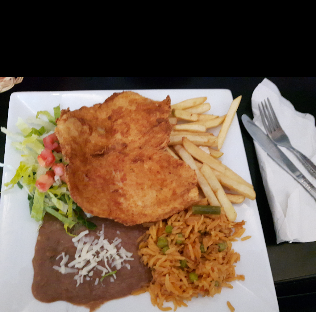 La Hacienda | restaurant | 25 Talbot St E, Leamington, ON N8H 1L1, Canada | 5487840021 OR +1 548-784-0021