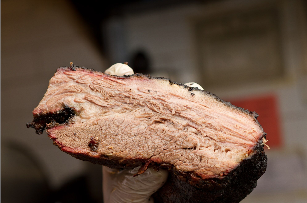 Smoke Shack Blues | restaurant | 138 Main St, Port Jefferson, NY 11777, USA | 6314386797 OR +1 631-438-6797