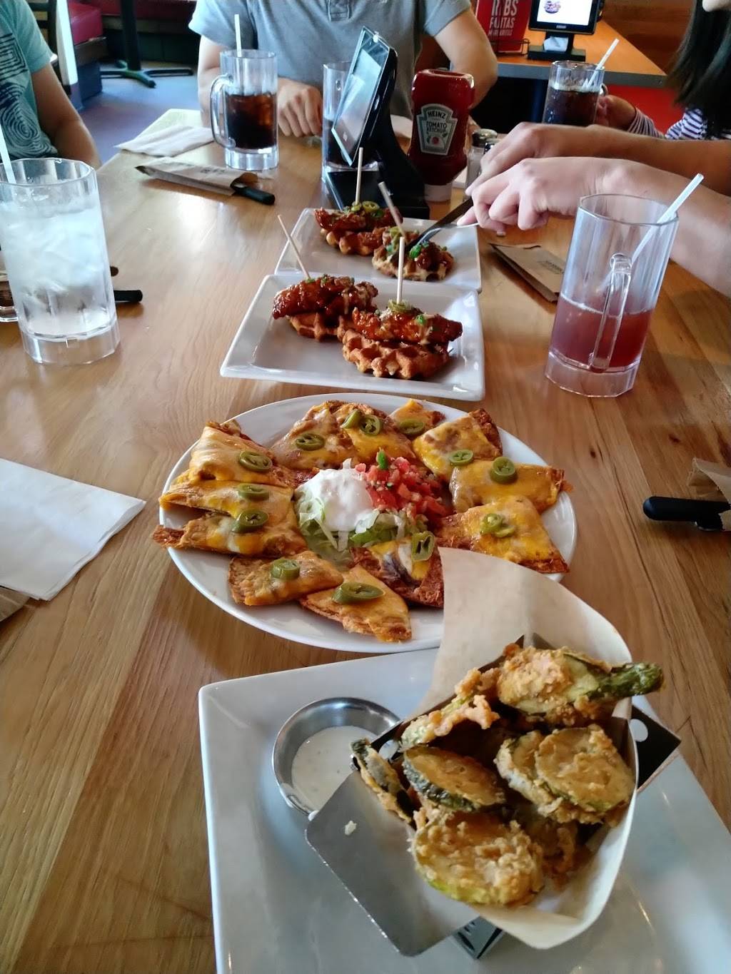 Chilis Grill & Bar | meal takeaway | 543 Coleman Ave, San Jose, CA 95110, USA | 4082759340 OR +1 408-275-9340