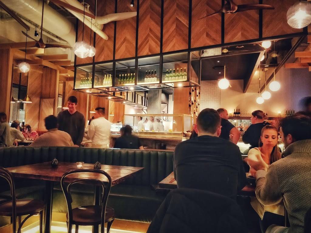 Tuna Bar | restaurant | 205 Race St, Philadelphia, PA 19106, USA | 2152388862 OR +1 215-238-8862