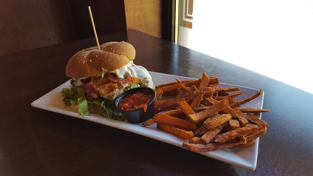 Buonavita | restaurant | 284 N Maple St, Enfield, CT 06082, USA | 8607495903 OR +1 860-749-5903