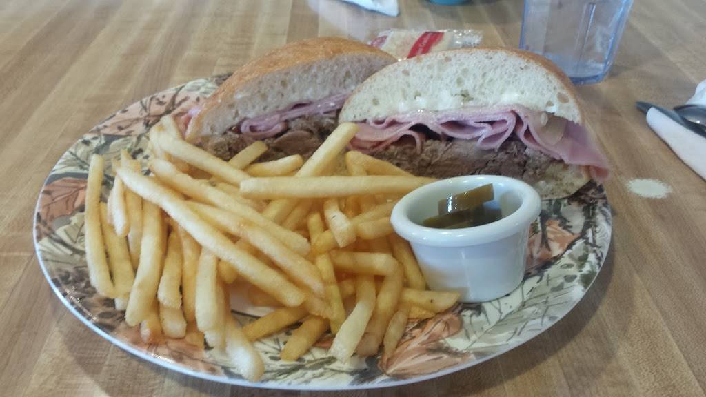 Beckys Happy Mule Cafe | restaurant | 2460 E Co Rd 67, Chesterfield, IN 46017, USA | 7656830388 OR +1 765-683-0388