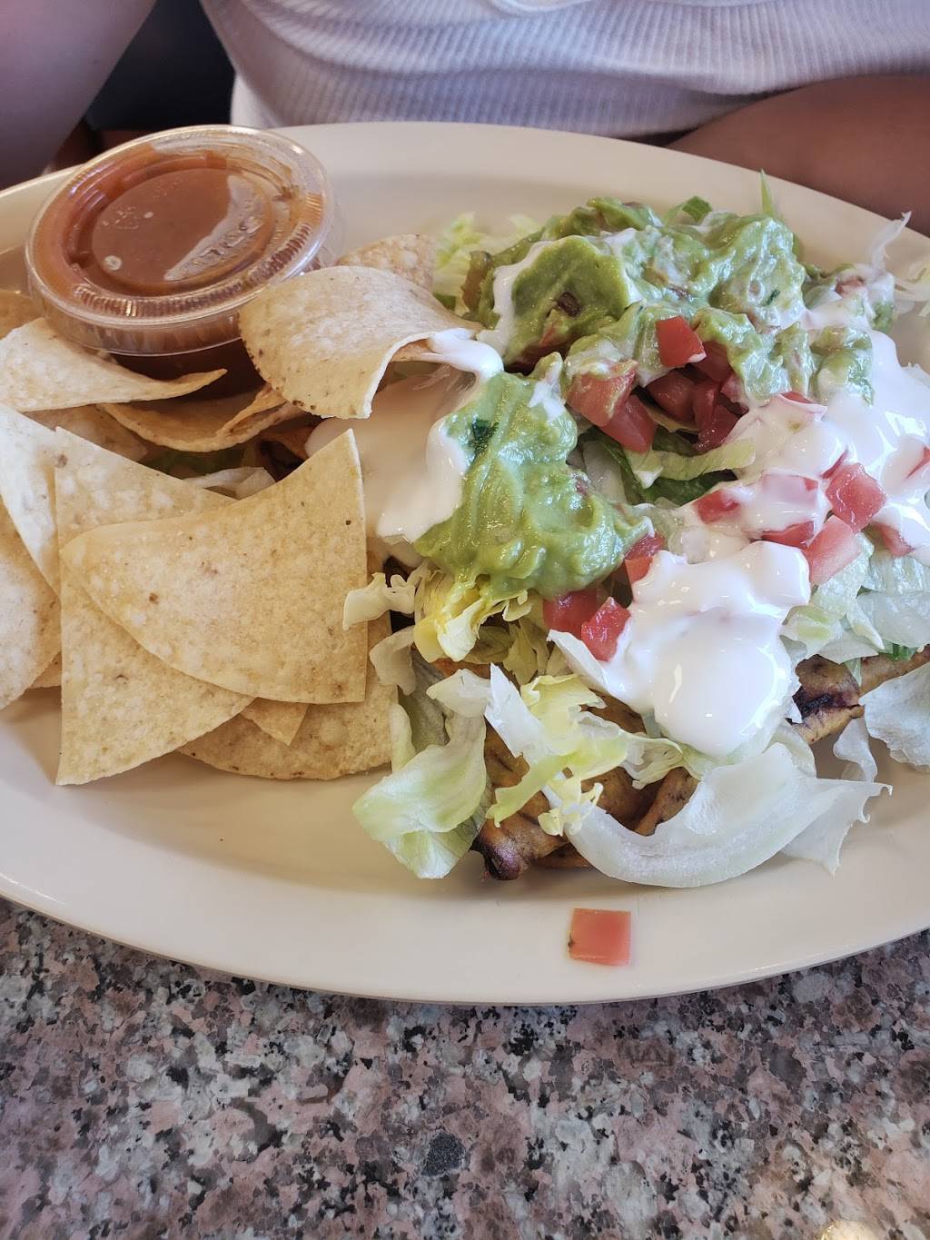 Bravo Burgers | restaurant | 1215 N White Ave, Pomona, CA 91768, USA | 9096220855 OR +1 909-622-0855