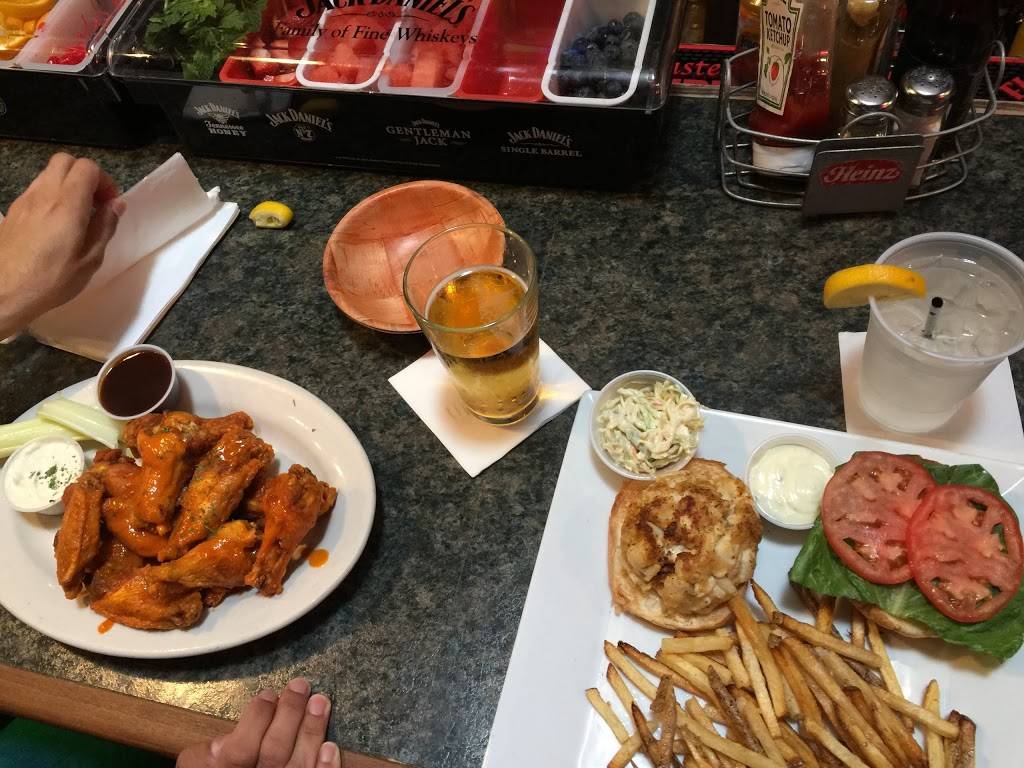 iBar | restaurant | 2118 Maryland Ave, Baltimore, MD 21218, USA | 4437596147 OR +1 443-759-6147