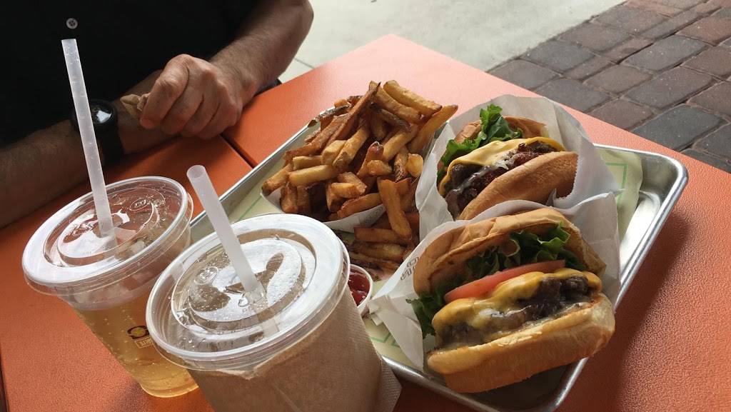 BurgerFi | restaurant | 1514 Immokalee Rd #101, Naples, FL 34110, USA | 2396315647 OR +1 239-631-5647