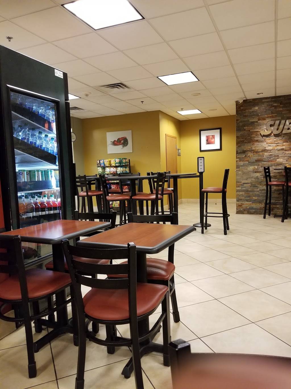 Subway Restaurants | restaurant | 555 13th St NW, Washington, DC 20005, USA | 2023474616 OR +1 202-347-4616