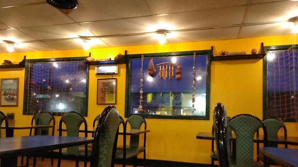 Kellys Jamaican Foods | restaurant | 1583 S Lumpkin St, Athens, GA 30605, USA | 7062080000 OR +1 706-208-0000