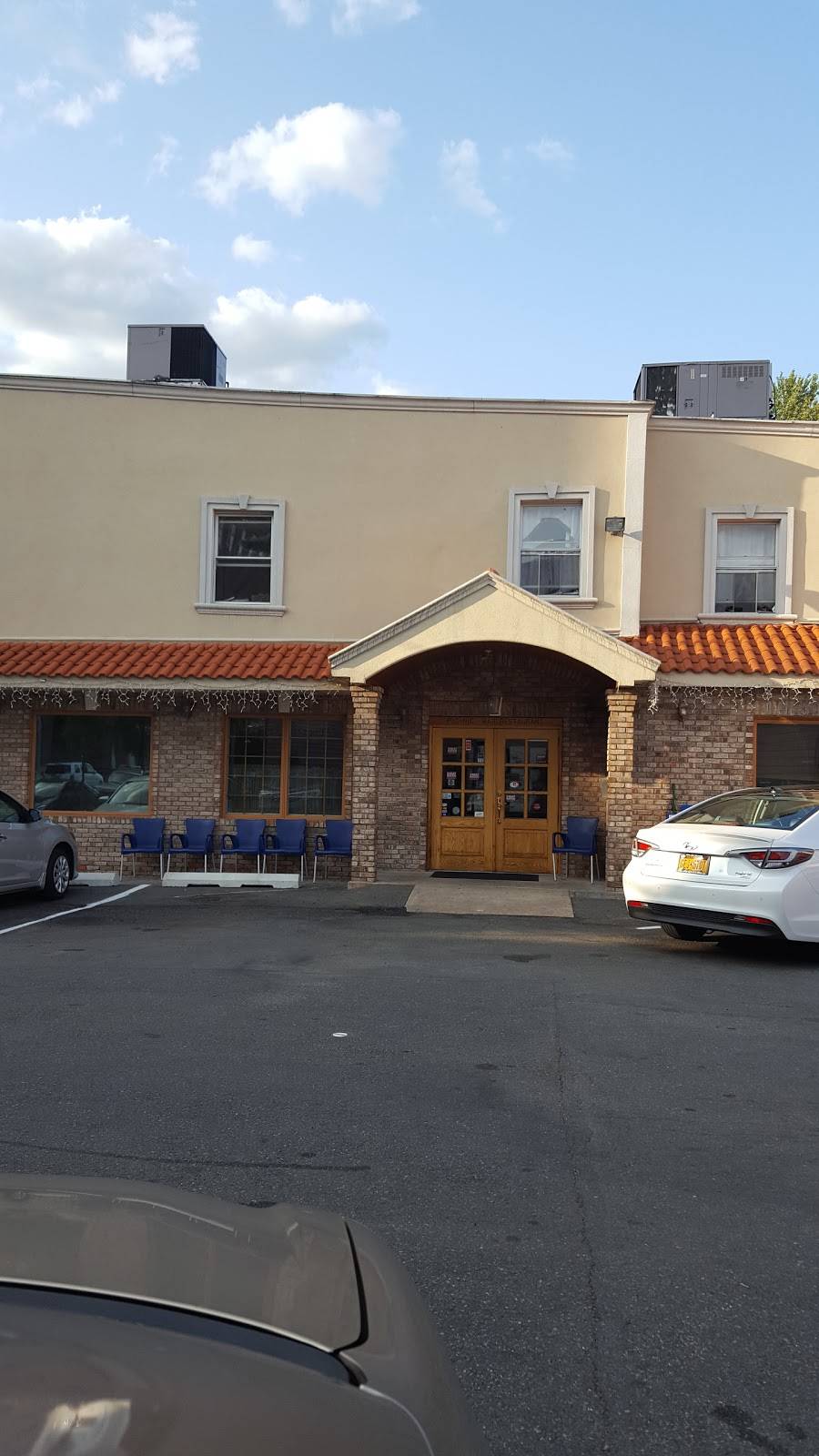 Pic-Nic | restaurant | 224 Grant Ave, East Newark, NJ 07029, USA | 9734813646 OR +1 973-481-3646