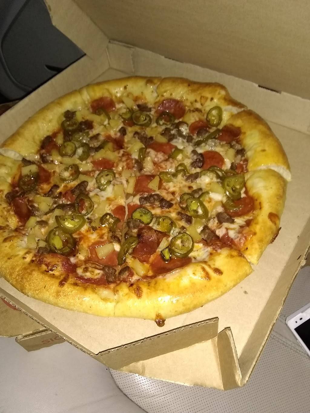 Pizza Hut | restaurant | 4787 Vistawood Suite 110, Dallas, TX 75232, USA | 2143750005 OR +1 214-375-0005