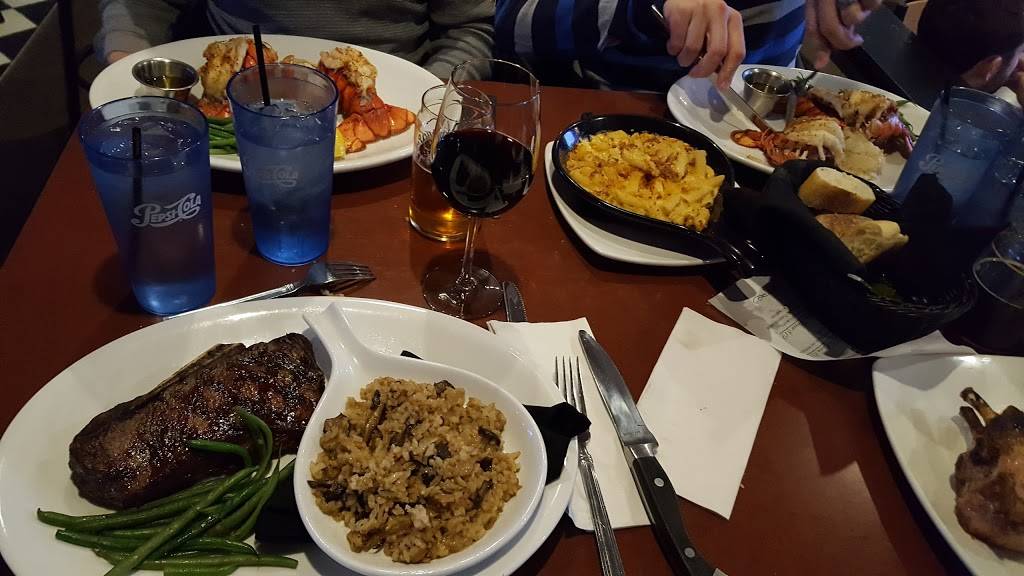 Vernales Restaurant | restaurant | 3018 M-119, Harbor Springs, MI 49740, USA | 2312424777 OR +1 231-242-4777